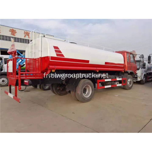 Camion arroseur Dongfeng 153 yuchai de 140 chevaux